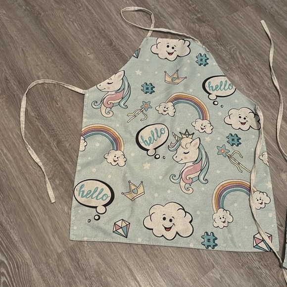 Mommy & me Unicorn Apron set - Picture 4 of 5